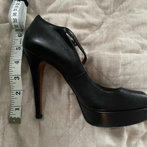 Gucci - Picture 6 of 6